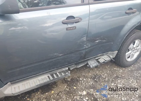 2012 Ford Escape Xlt из США, поврежденный, VIN 1FMCU9D73CKA97275